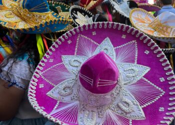 La Fiesta de la Candelaria en San Fernando, Chiapas: Una Tradición Iluminada
