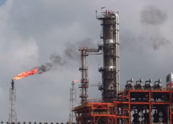 Gobierno de Sheinbaum no sobreexplotará yacimientos de petróleo