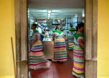 El Uniforme de Sanborns: Un Trozo de Historia Mexicana