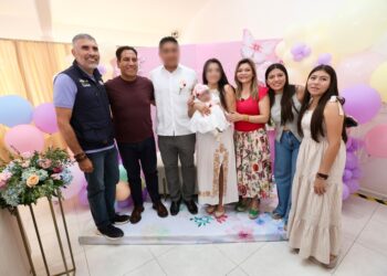 Eduardo Ramírez y Ángel Torres celebraron a las madres de Tuxtla