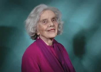 Elena Poniatowska: Voz de los Silenciados y Cronista del Alma Mexicana