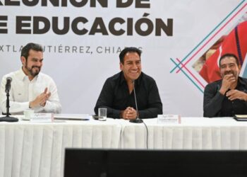 Eduardo Ramírez llama a redoblar esfuerzos para cumplir metas del programa Chiapas Puede