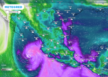 Ciclón Tropical Alvin: Primer Fenómeno de la Temporada Impacta el Pacífico Mexicano