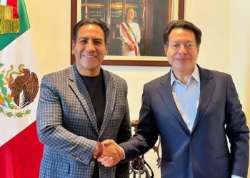 Eduardo Ramírez se reúne con Mario Delgado por la educación en Chiapas