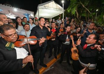 Eduardo Ramírez impulsa programa ¡Qué viva el Mariachi!
