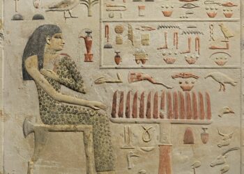 La estela funeraria de la princesa Nefertiabet, una joya egipcia en el museo del louvre