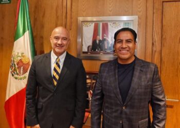 Eduardo Ramírez avanza con la carretera Palenque Ocosingo