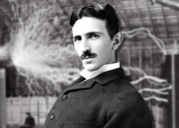 Nikola Tesla: el genio que soñó con luz