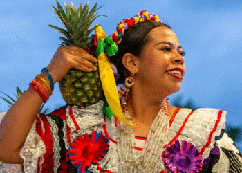 La Danza de la Flor de Piña en Oaxaca