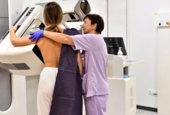 Innovación en radioterapia e inmunoterapia: el enfoque del Cancer Center de Navarra que busca erradicar el cáncer de mama triple negativo