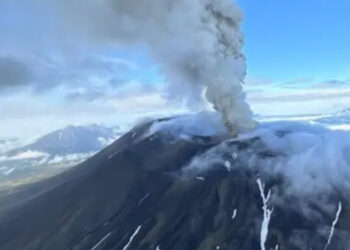 Volcán reactivo en Rusia