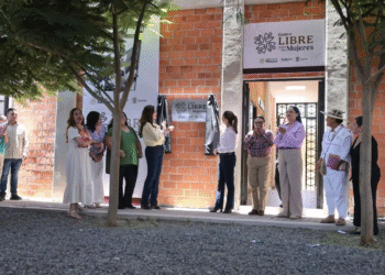 “Nada más poderoso que cuando las mujeres se juntan”: Sheinbaum