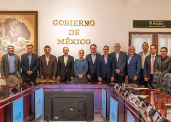 Sheinbaum anuncia plan para mitigar el impacto del cierre fronterizo al ganado mexicano