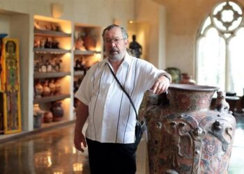 Legado de Mauricio Fernández: Político y Coleccionista Regiomontano