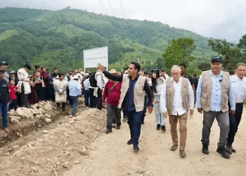 Eduardo Ramírez impulsa acciones y obras a favor del desarrollo de la región De Los Bosques