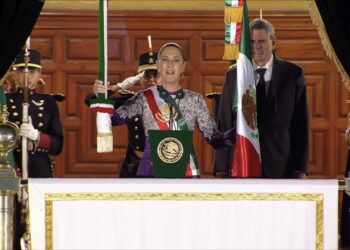 Por primera vez en el balcón: el grito histórico de la presidenta Claudia Sheinbaum