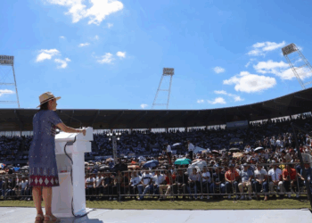 Sheinbaum celebra acuerdo para bloquear el paso de armas desde EU