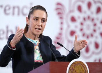 Sheinbaum contesta al Congreso de Perú, que busca declararla persona non grata