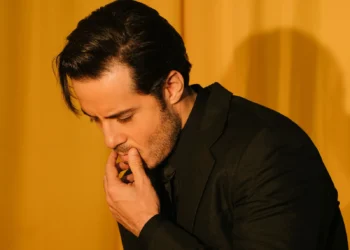 José Madero Vizcaíno: del punk regiomontano a la consolidación de un solista único en la música mexicana