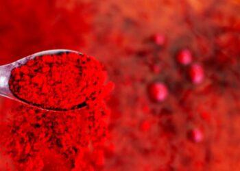 ¿Se va el rojo brillante? Lo que sabemos sobre la posible prohibición del colorante Rojo No. 3 (eritrosina) en México