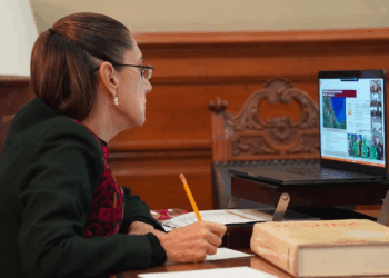 Sheinbaum se reúne de forma virtual con su gabinete ante emergencia por lluvias