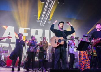 África sin Fronteras: La travesía sonora de Africa Express