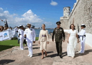 Sheinbaum llama al pueblo de México a mantenerse vigilante ante injerencia externa