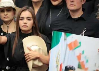 Entre el luto y la esperanza: toma protesta Grecia Quiroz como nueva alcaldesa de Uruapan