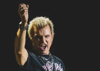 Billy Idol: el rugido eterno del punk que conquistó la cima del pop y el rock mundial