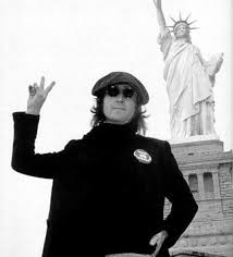 John Lennon: A 45 años de su partida, el legado inmortal de un soñador que cambió al mundo