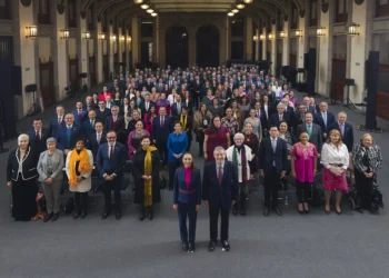 Sheinbaum defiende derecho internacional ante embajadores tras ataque de EEUU a Venezuela