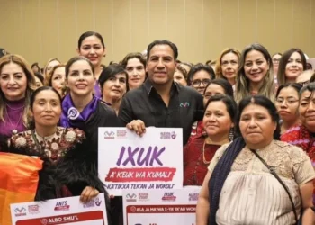 Eduardo Ramírez refrendó su compromiso con los derechos y la seguridad de las mujeres