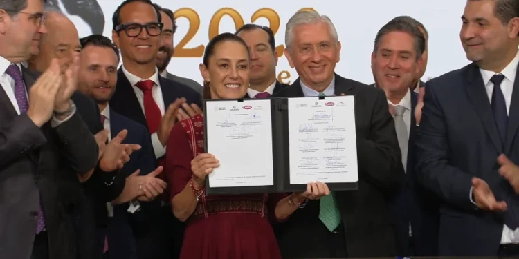 Sheinbaum anuncia acuerdo para impulsar la industria siderúrgica