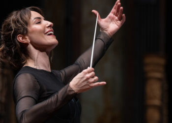 Alondra de la Parra y Thomas Enhco ovacionados en el primero de dos conciertos en el palacio de bellas artes