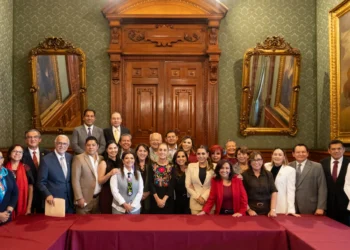 Sheinbaum se reunió con gobernadores incorporados al IMSS Bienestar para revisar avances