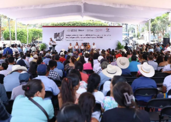 Eduardo Ramírez lleva obras prioritarias y programas sociales a Copainalá y San Fernando