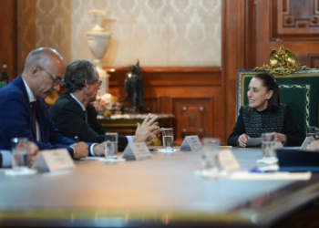 Sheinbaum anuncia expansión de empresa francesa Safran con nuevas inversiones en México